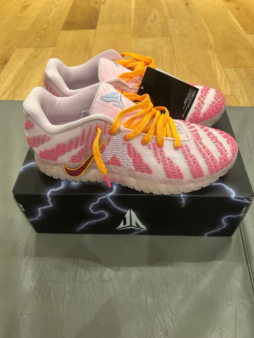 ja3 NIKE バレンタインデー　ピンク　28.5
