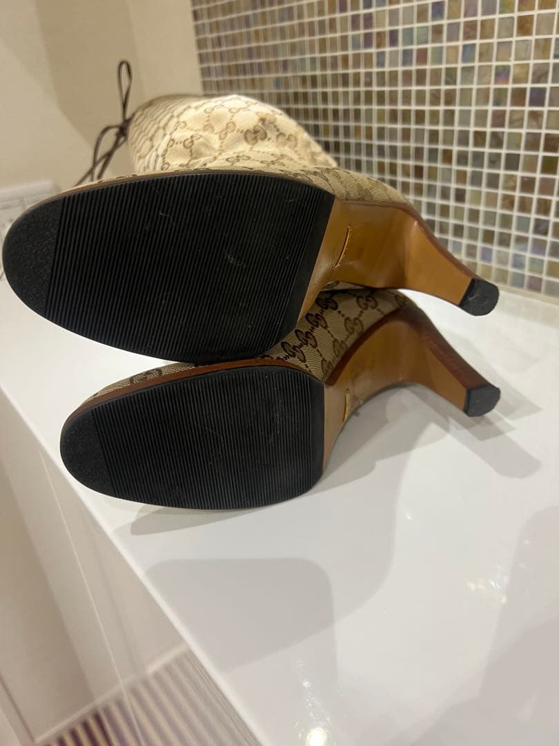 GUCCI グッチ　レディース　ロングブーツ　ＧＧロゴ　25センチ　ベージュ