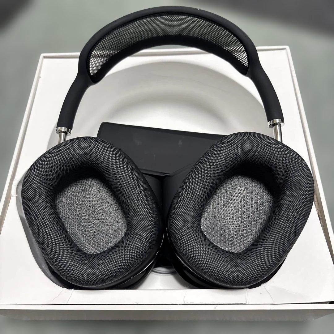 AirPods max ブラック