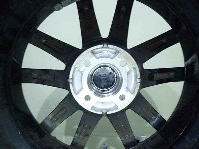 B1084【送料無料】スタッドレスタイヤ 155/65R14 4本セット