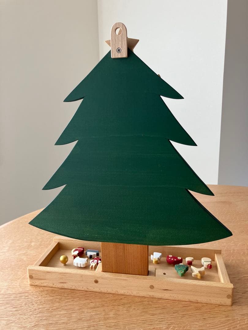 木のアドベントカレンダー　里のみのる工房