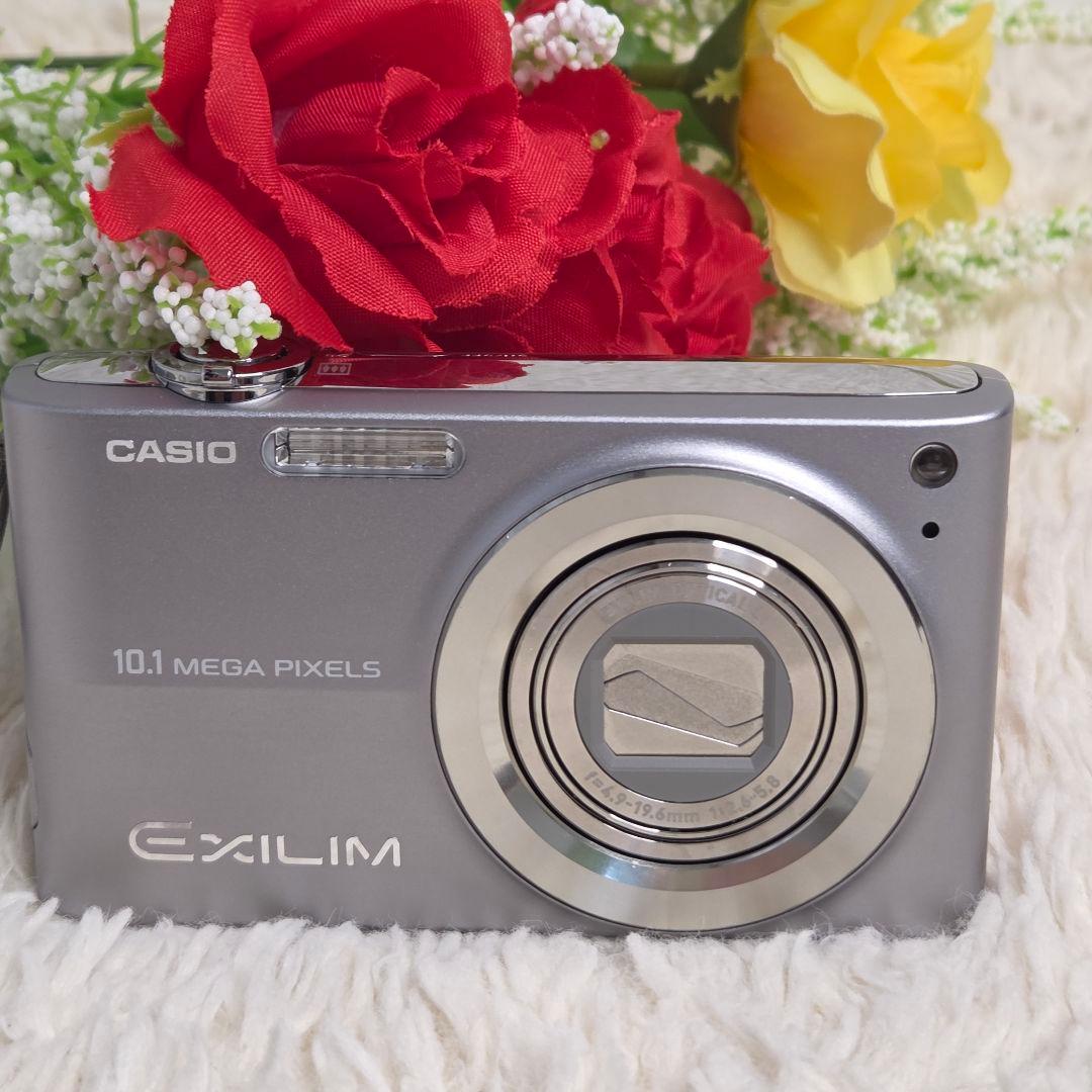 【美品】CASIOデジカメEXILM　EX-Z2200 箱付属品有り　シルバー