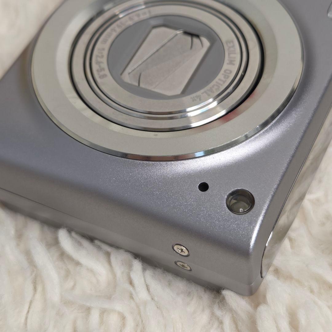 【美品】CASIOデジカメEXILM　EX-Z2200 箱付属品有り　シルバー