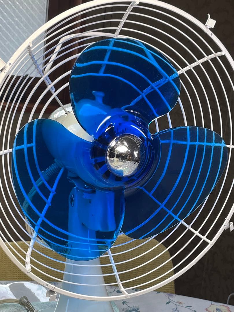 三菱'60昭和レトロ扇風機 とても古い・重い・堅牢　順調稼働　鮮明ブルーファン美
