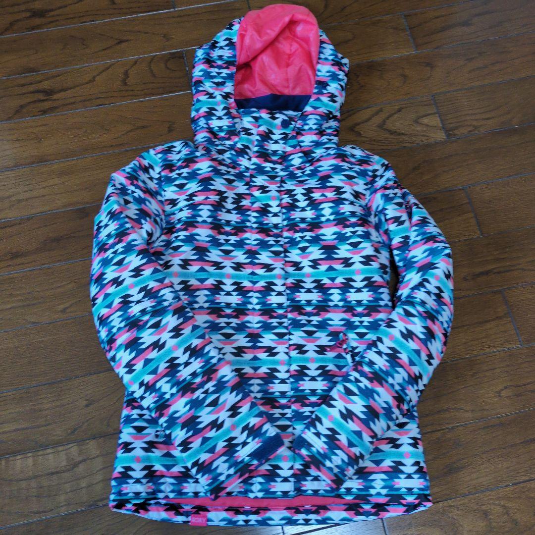 【美品】ROXY　スノボウェア　上下セット　Ｓ　総柄　　 ジオメトリック　ピンク