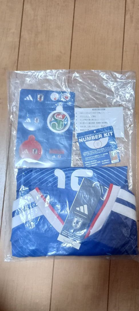 日本代表　サッカーユニホーム　新品