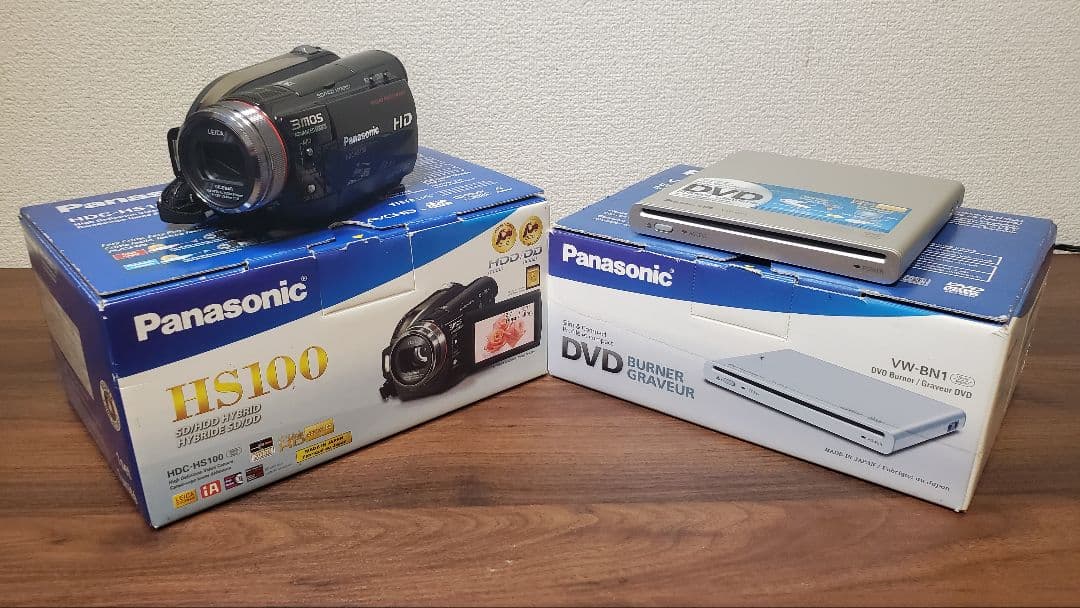 新品未使用PanasonicHDC-HS100 DVDバーナー、カメラバック付