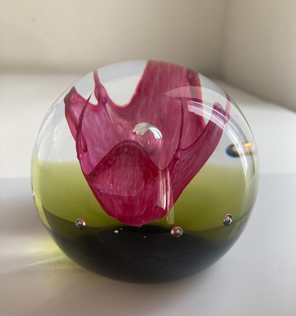 Caithness ケイスネス ペーパーウエイト DREAM FLOWER