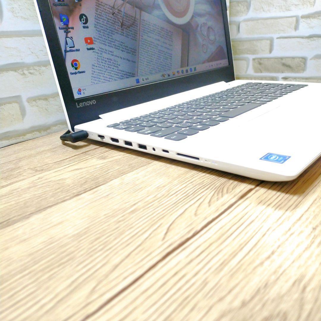 爆速☆Windows11☆レノボ♪薄型ノートパソコン✨DVDカメラ付き