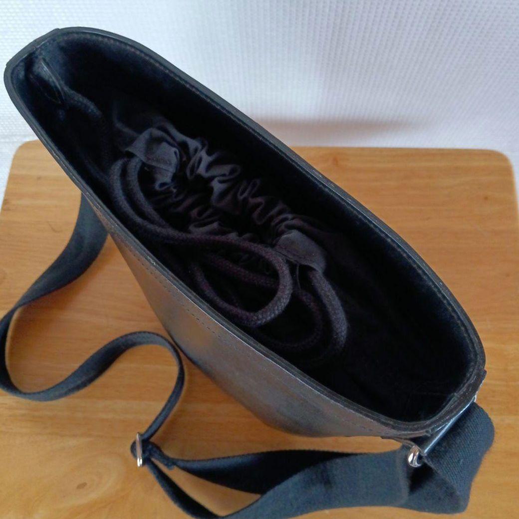 希少美品◆マーガレットハウエル ショルダーバッグ　バケツ　レザー　限定　ブラック