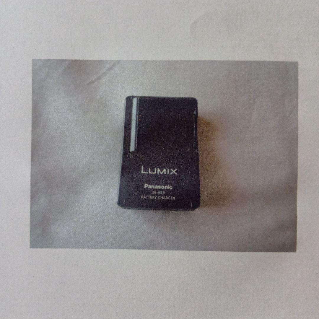 【液晶に黄ばみ有】動作品　パナソニック LUMIX DMC-FX-40　12MP
