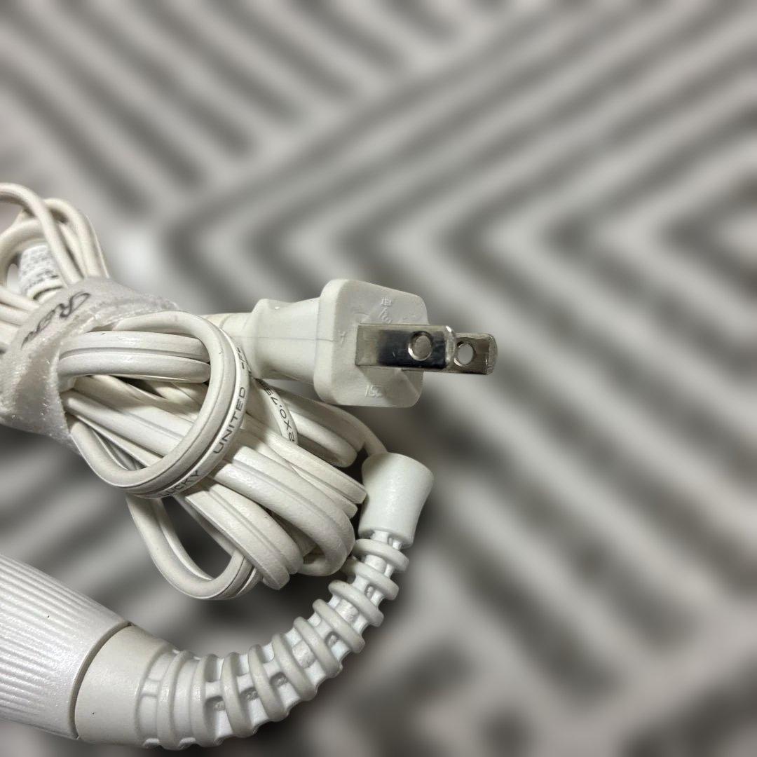 ReFA カールヘアアイロン 32ミリ　ホワイト・シルバー