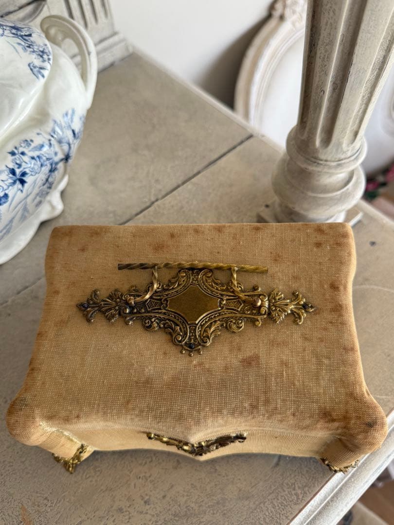 フランスアンティーク装飾ビジューコフレボックス中ライナーシルクピンク希少