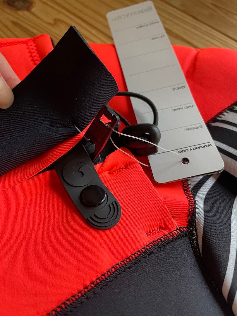 【新品・未使用】ウェットスーツ　レディースM Glidesoul