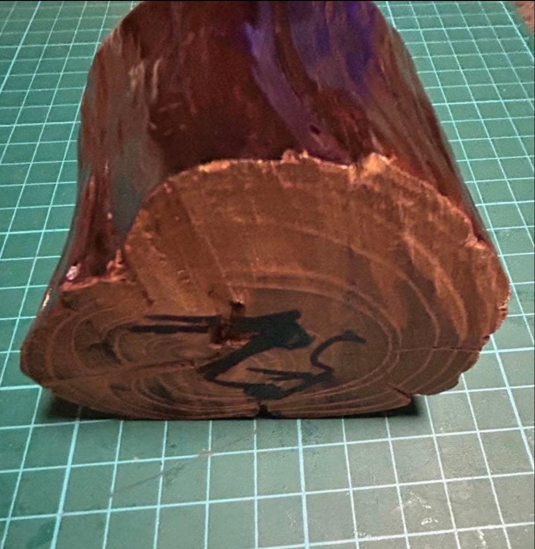 激安‼️訳あり【天然石】高品質 水晶ポイント 木彫り台座付き ❣️定価2万