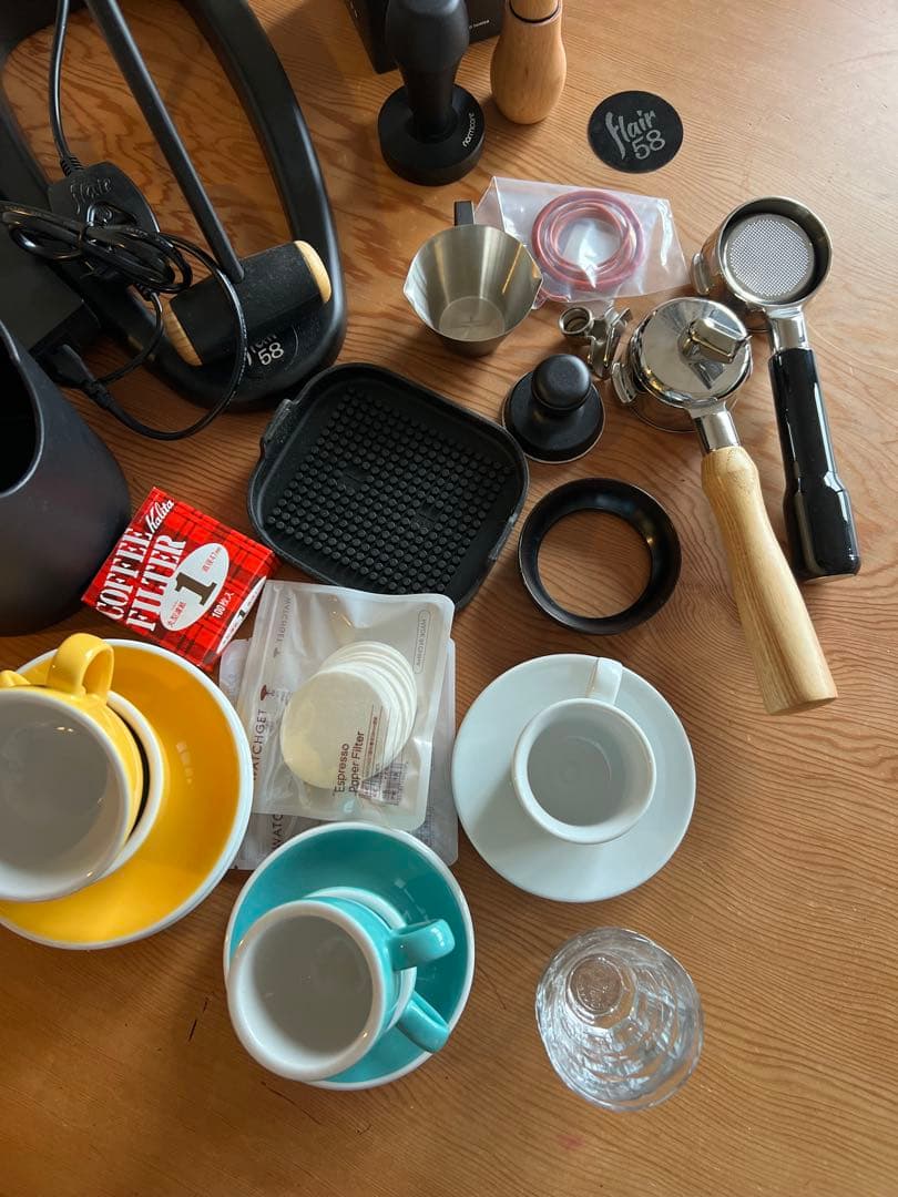 Flair 58 エスプレッソマシン カップなどなど、いろいろ付いてます！
