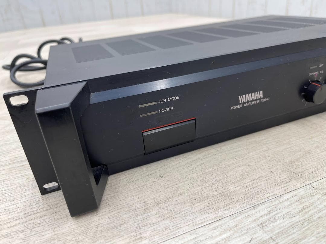 ヤマハ パワーアンプ P2040 4チャンネル 動作確認済 業務用 音響機器 2