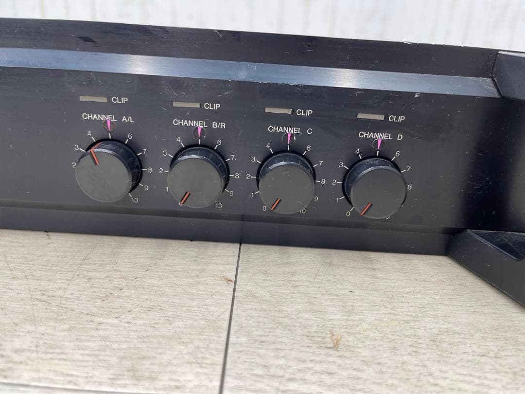 ヤマハ パワーアンプ P2040 4チャンネル 動作確認済 業務用 音響機器 2