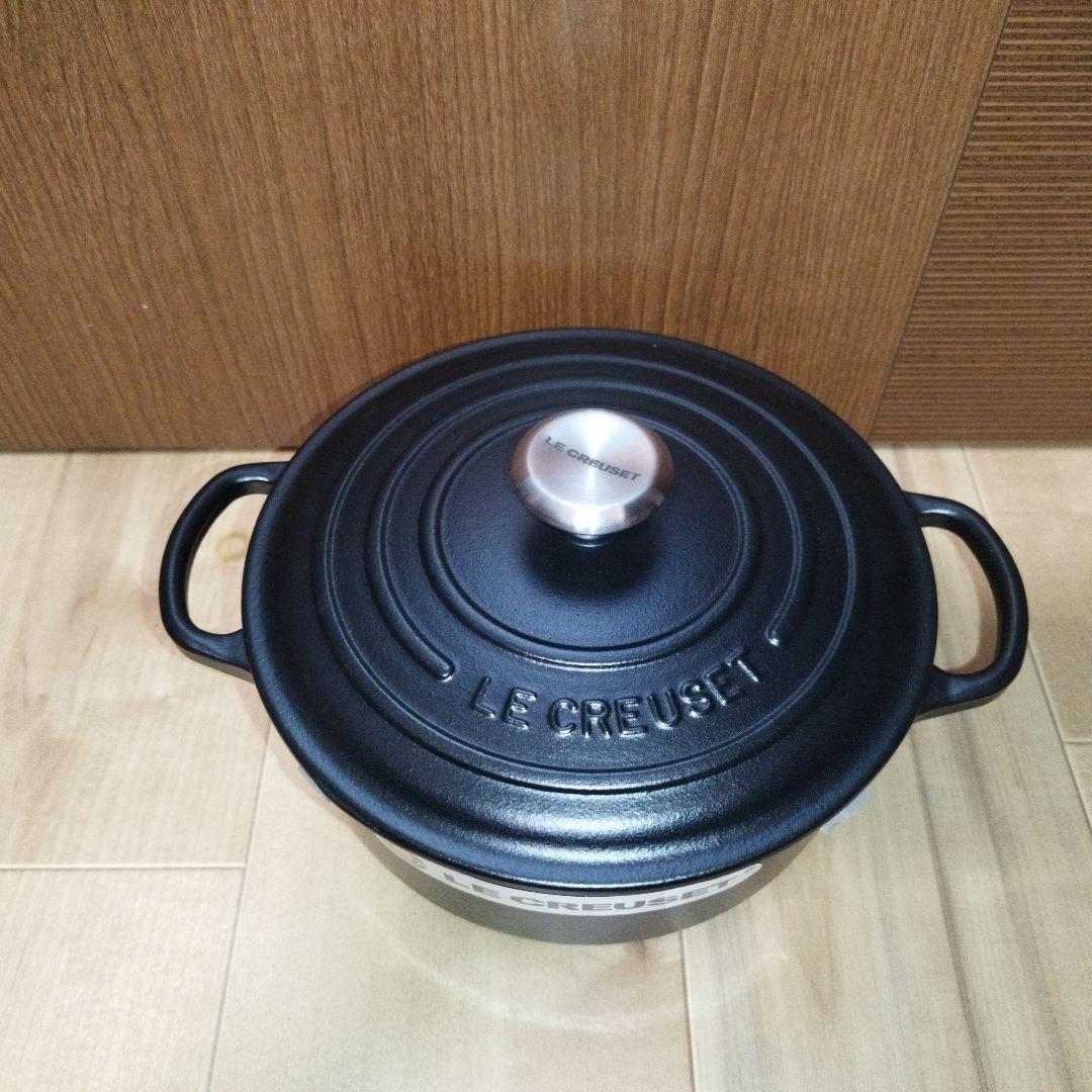 【未使用品】　ルクルーゼ ココット・ロンド　20cm マットブラック