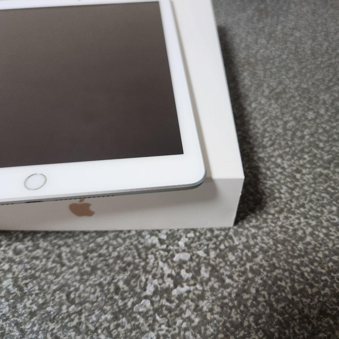 Apple iPad 第６世代 128GB バッテリー容量86%