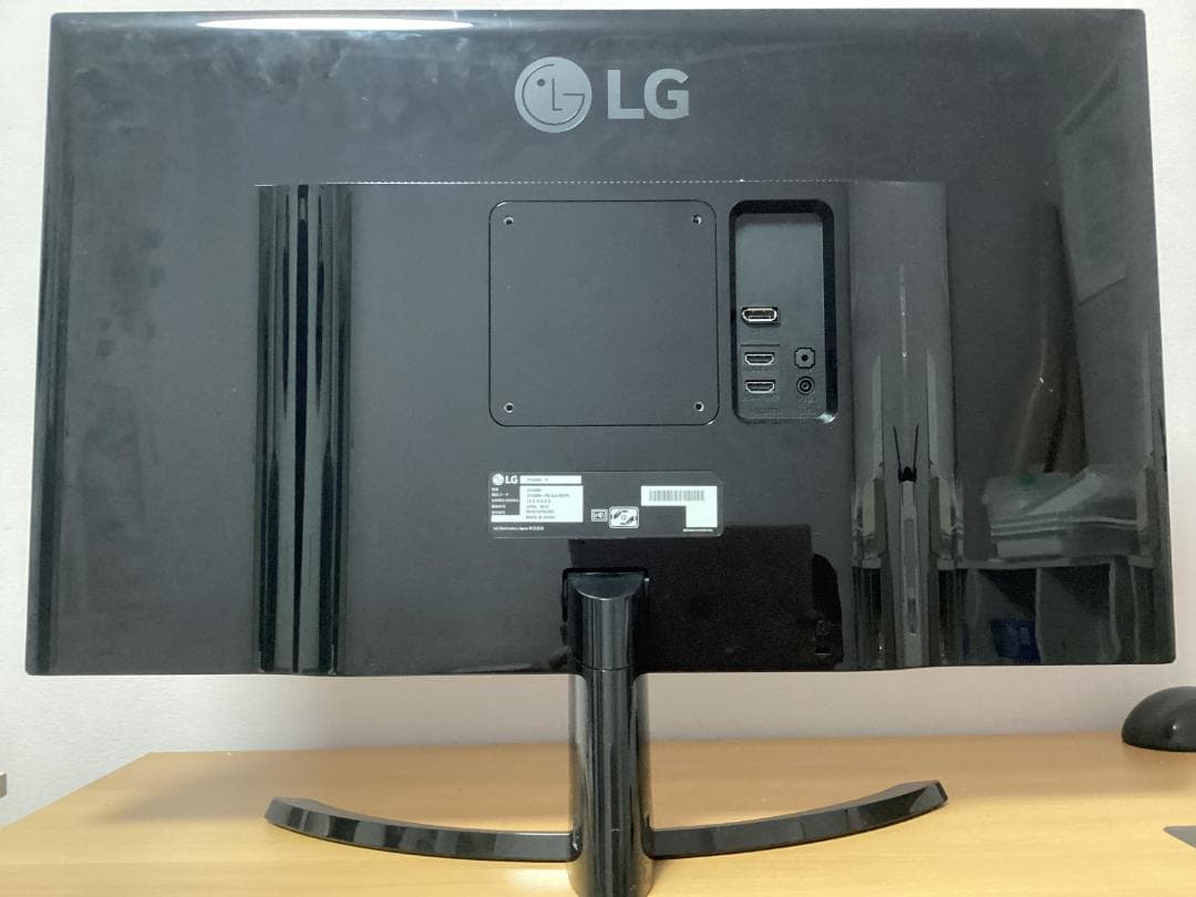 LG 4Kディスプレイ27UD68-P