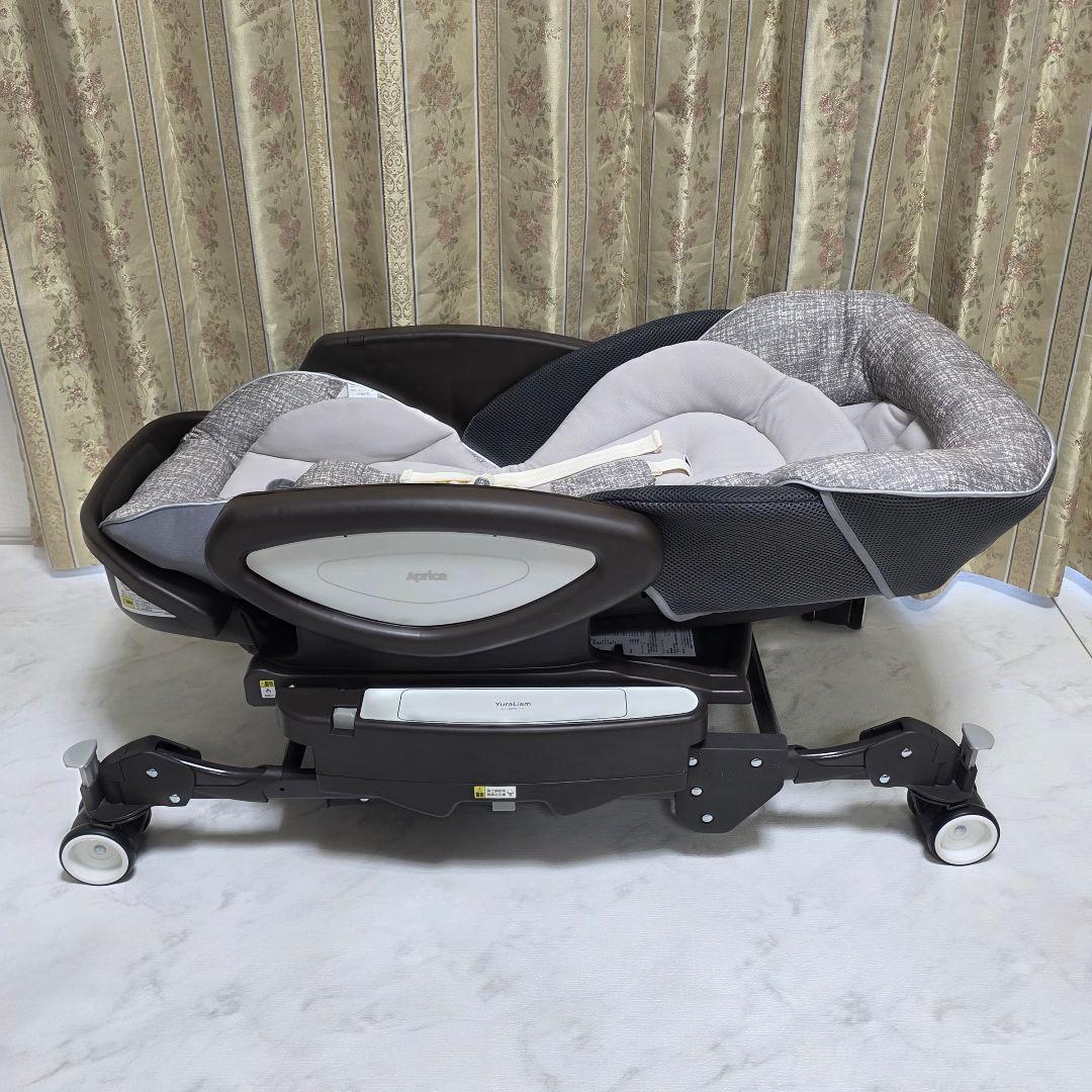 アップリカ ユラリズム オート ライト 電動スウィングタイプ