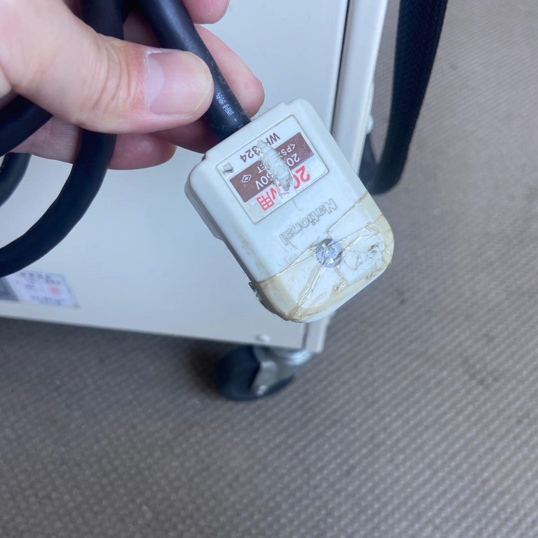 直本工業製 Parrucchi パルッキー 美容用　スチーマー　業務用　稼働品