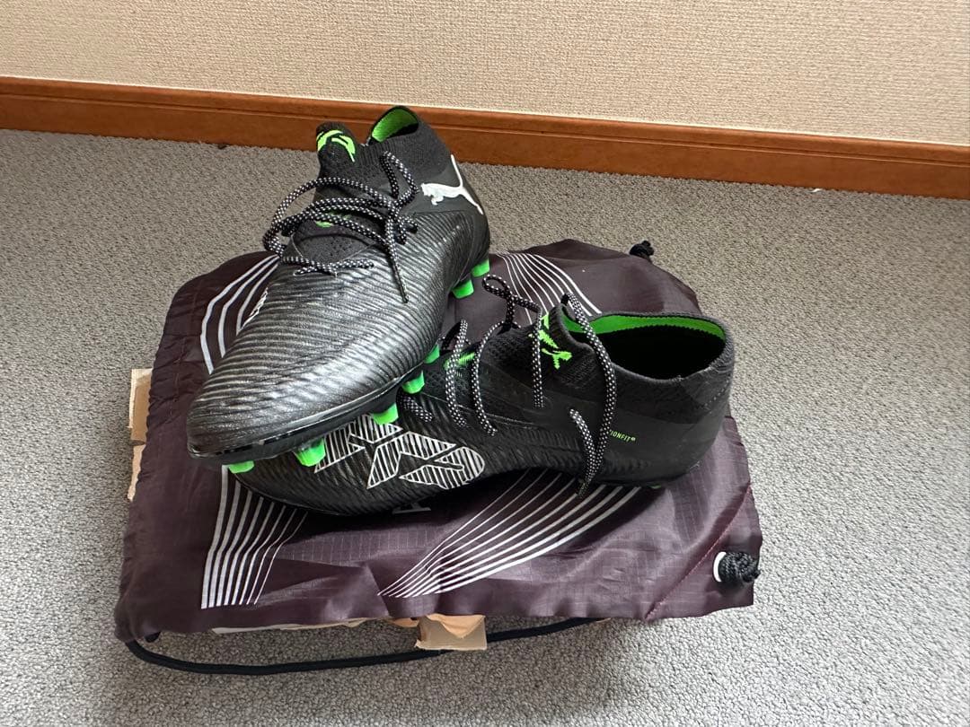 PUMAフューチャー8 AG 27cm