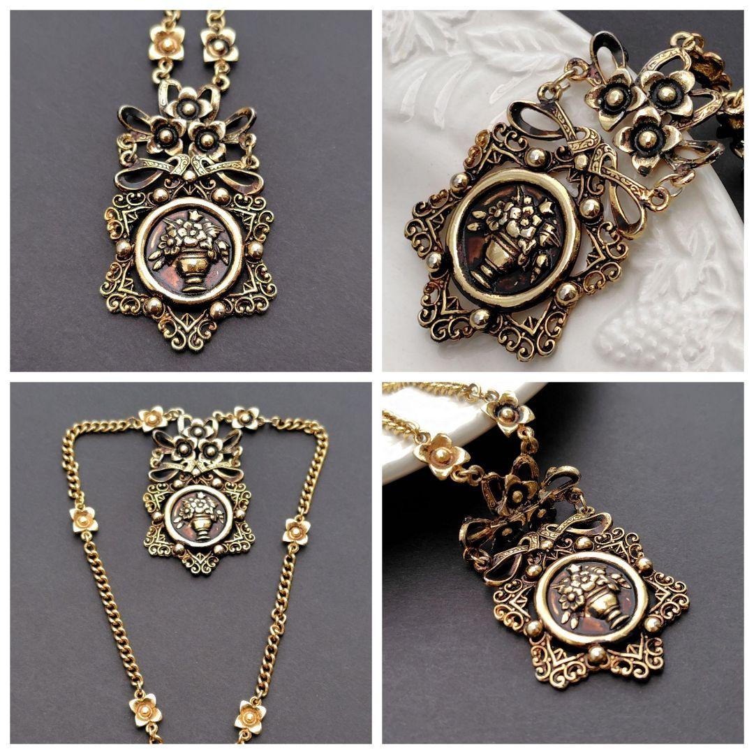 ヴィンテージ　 ブローチ２点＆ネックレス＆リング４点セット