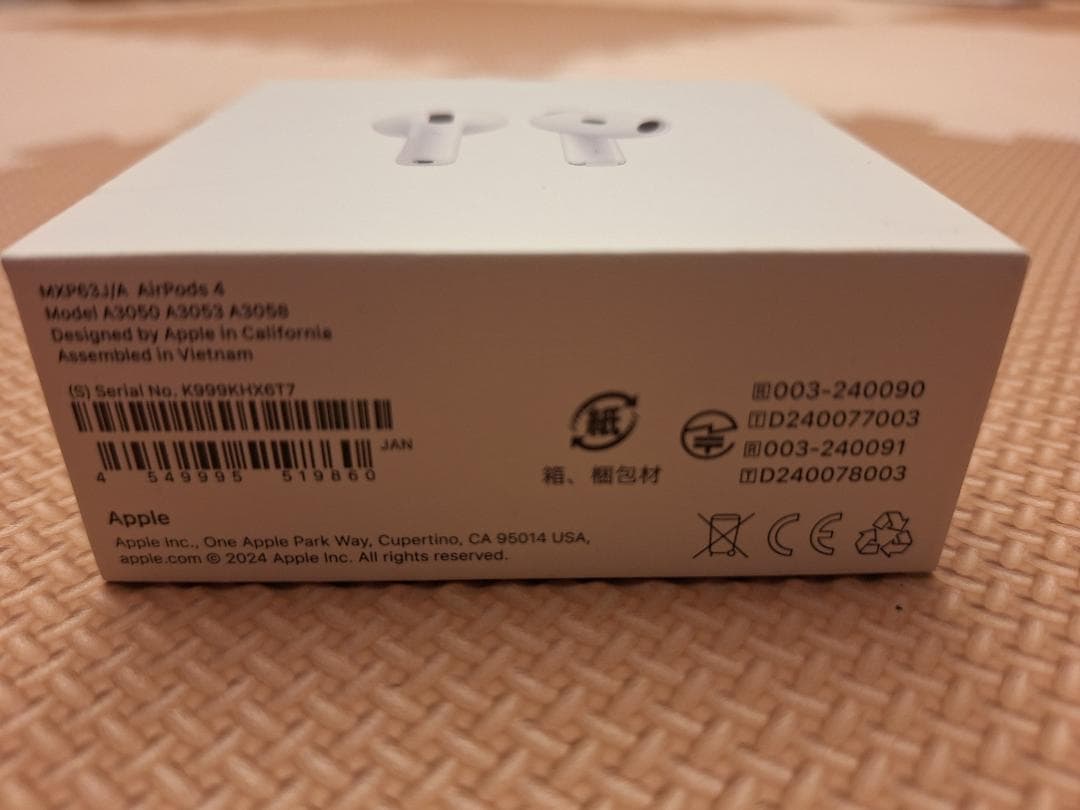 Apple AirPods 4 AirPods 第4世代