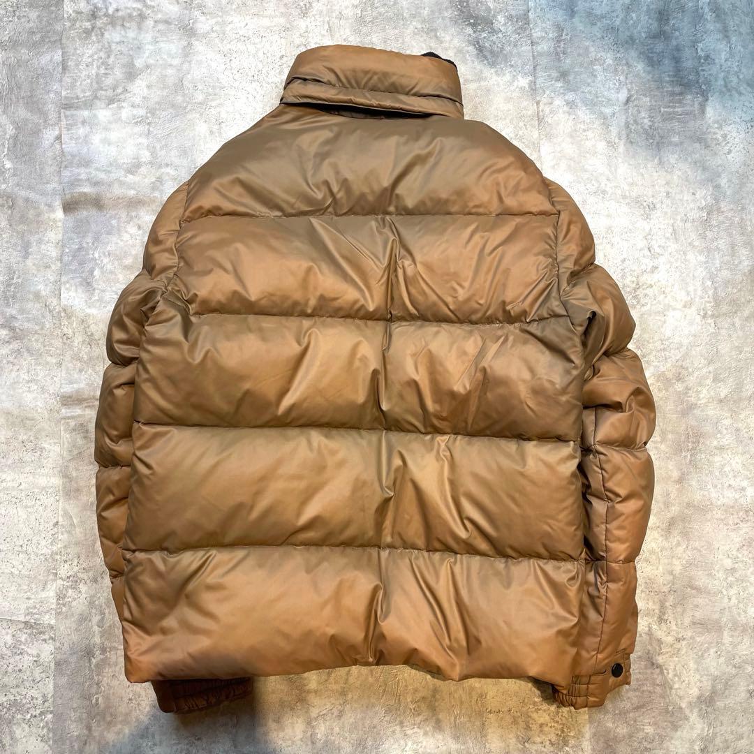 MONCLER モンクレール Basile バジーレマヤ 型 ダウンジャケット