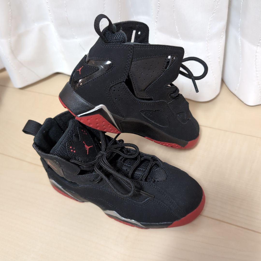 キッズ　エアジョーダン