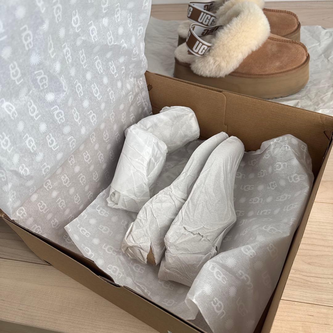 UGG FUNKETTE サンダル 24cm ブラウン