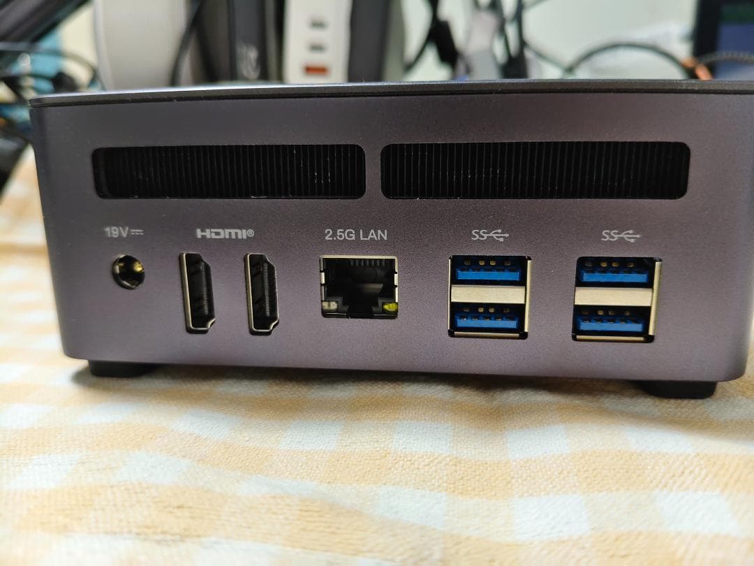 MINIS FORUM UM790Pro ミニPC 1TB 32GB USB4