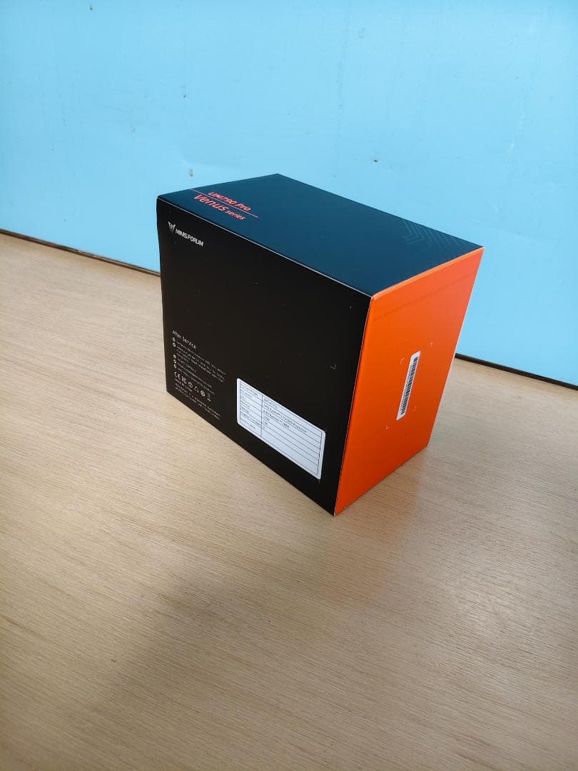 MINIS FORUM UM790Pro ミニPC 1TB 32GB USB4