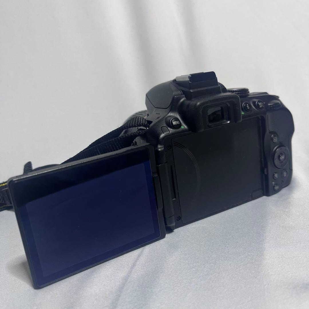 【美品】Nikon D5300 ダブルズームキット デジタル一眼レフ カメラ