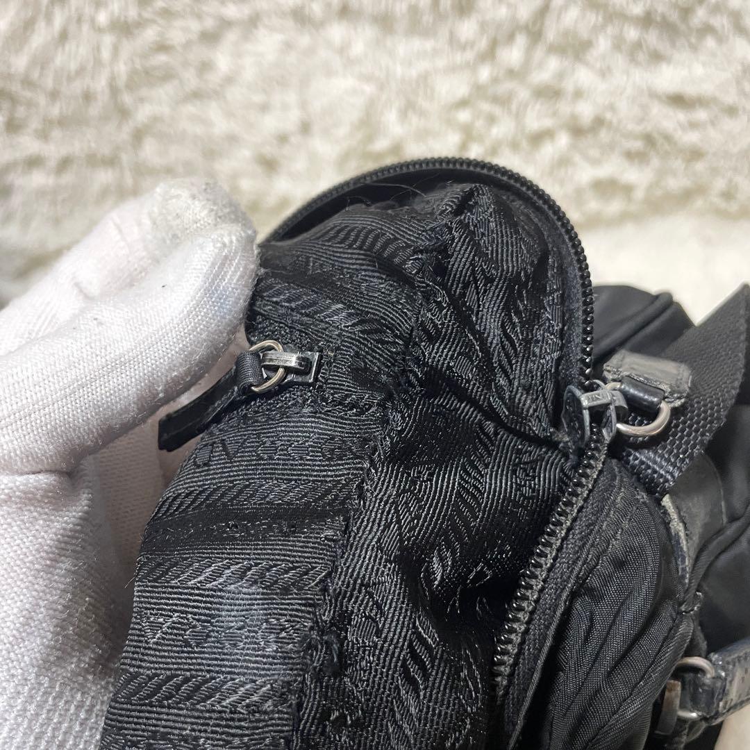 【良品】PRADA プラダ　カメラバッグ　ショルダー　ナイロン　レザー　ブラック