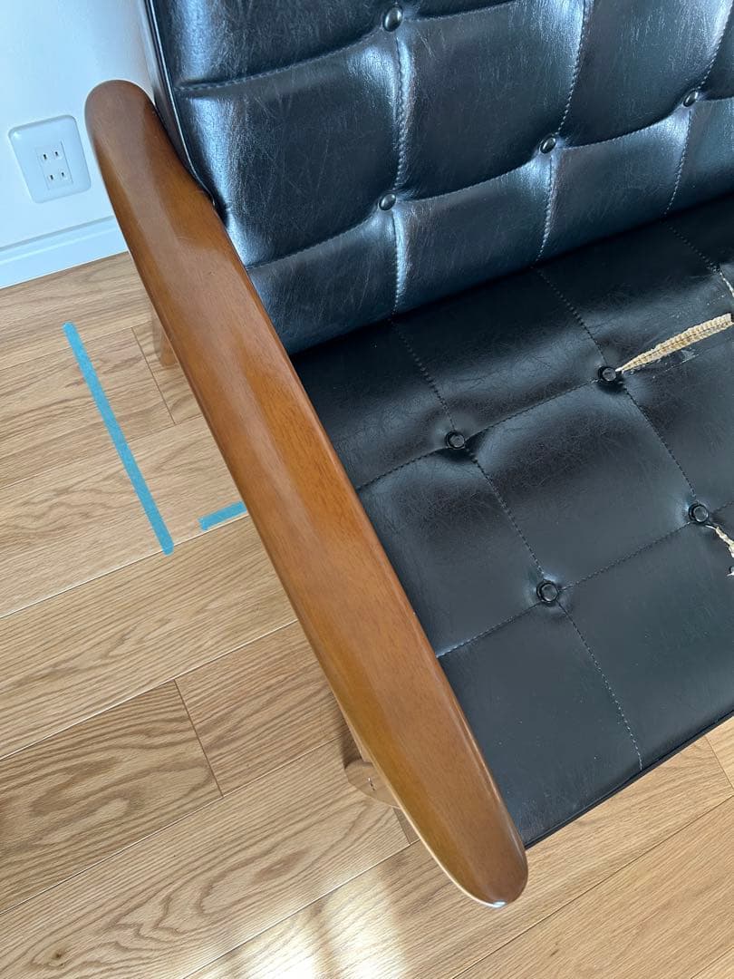 カリモク60 Ｋチェア　２シーター　スタンダードブラック　引取り限定