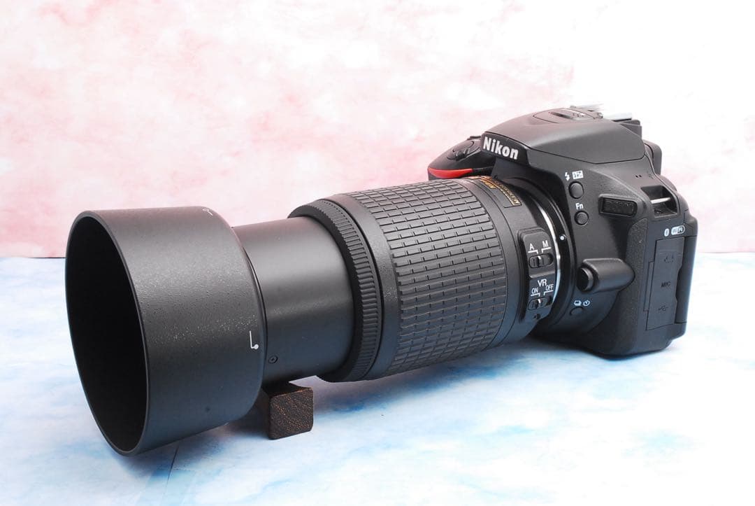 ニコン D5600★望遠レンズ付Wレンズ★僅か700S★一眼レフカメラ
