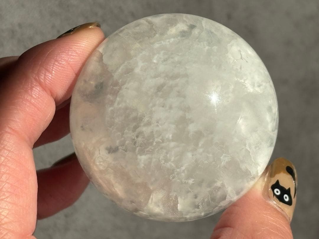 《虹きらめく＊セリサイトinフローライト（パイライト共生）》