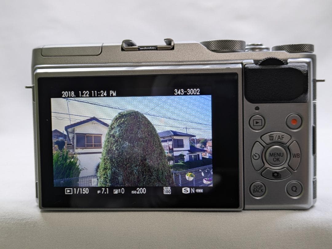 美品 Fujifilm X-A5 XC 15-45mm レンズ #279