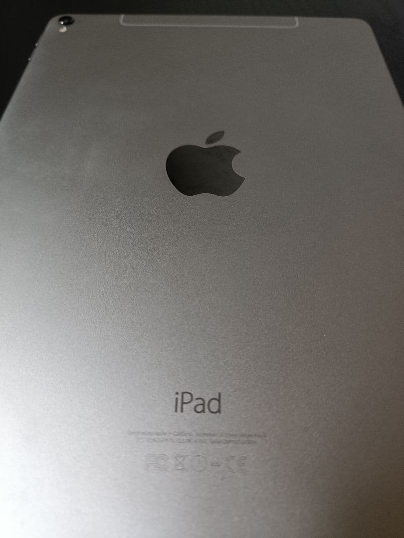 Apple iPad (第6世代) 32GB スペースグレイ Wi-Fiモデル