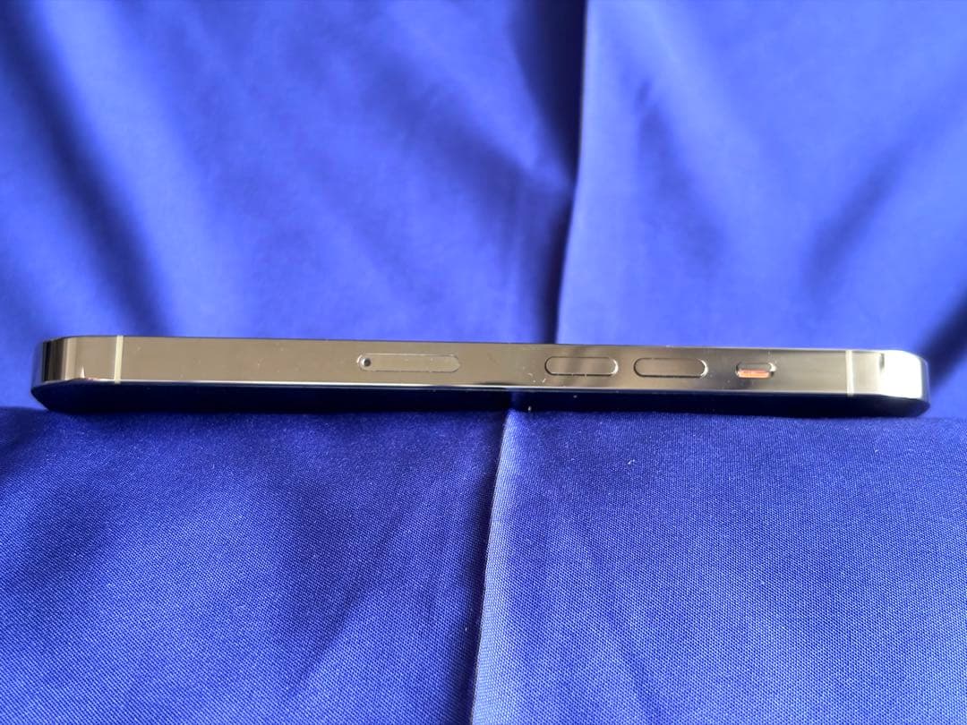 iPhone 14 Pro ゴールド 256GB SIMフリー　美品