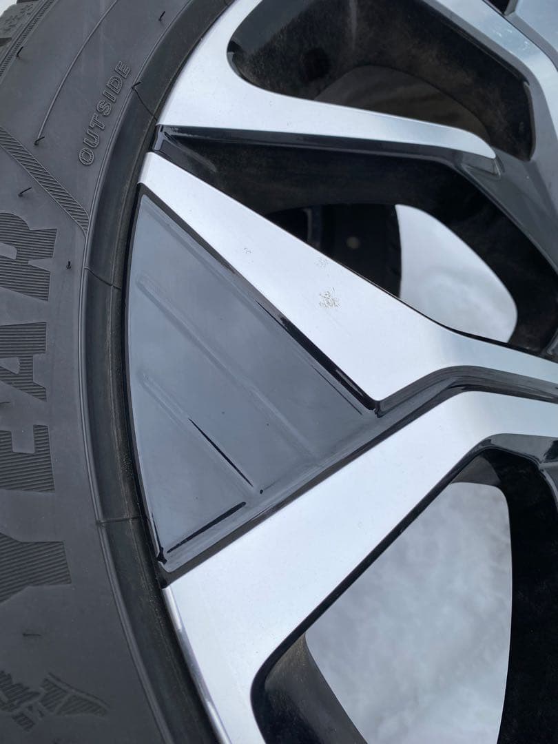 クラウン　クロスオーバー　モデリスタ21インチ ホイールタイヤセットスタッドレス