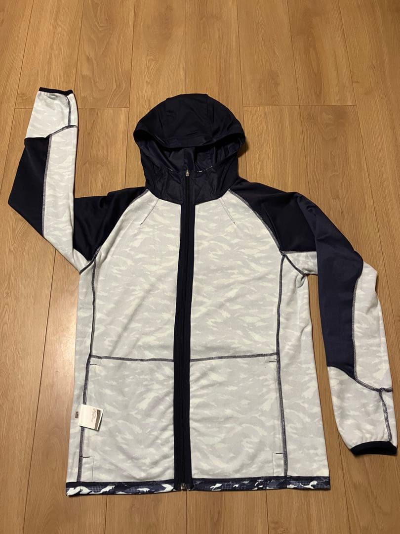 新品 未使用 MD アンダーアーマー コールドギア ストーム ウィンドブレーカー