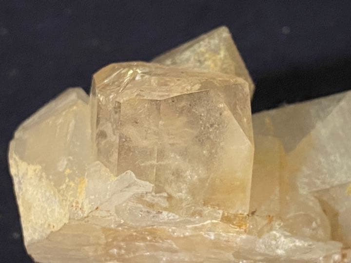 トパーズ　水晶　144g