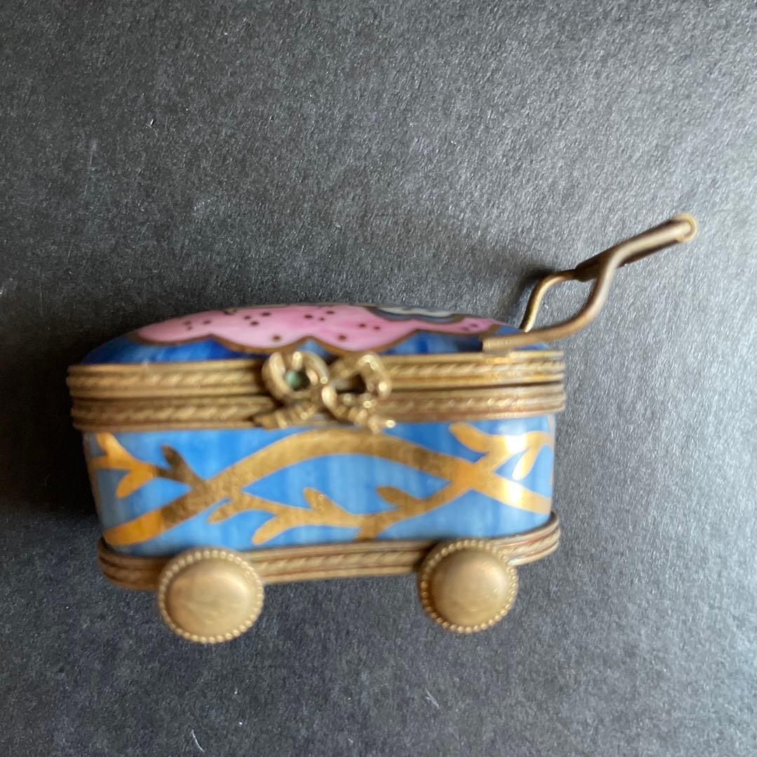 レア　リモージュ　ボックス　ピルケース　可愛いベビーカー