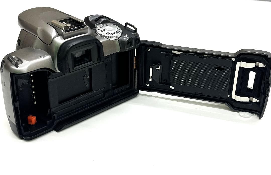 ★CANON キャノン EOS KISS7 ダブルズームレンズセット 現状品