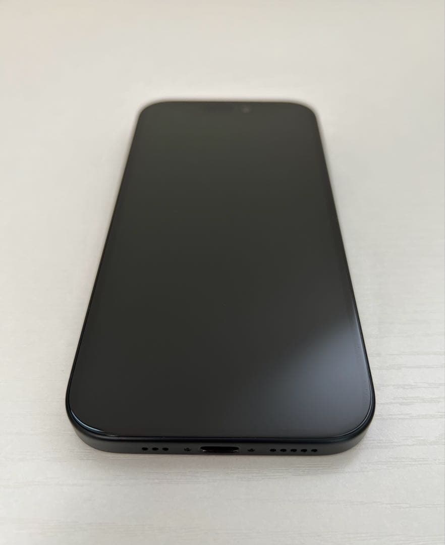 iPhone15　128GB　ブラック　SIMフリー