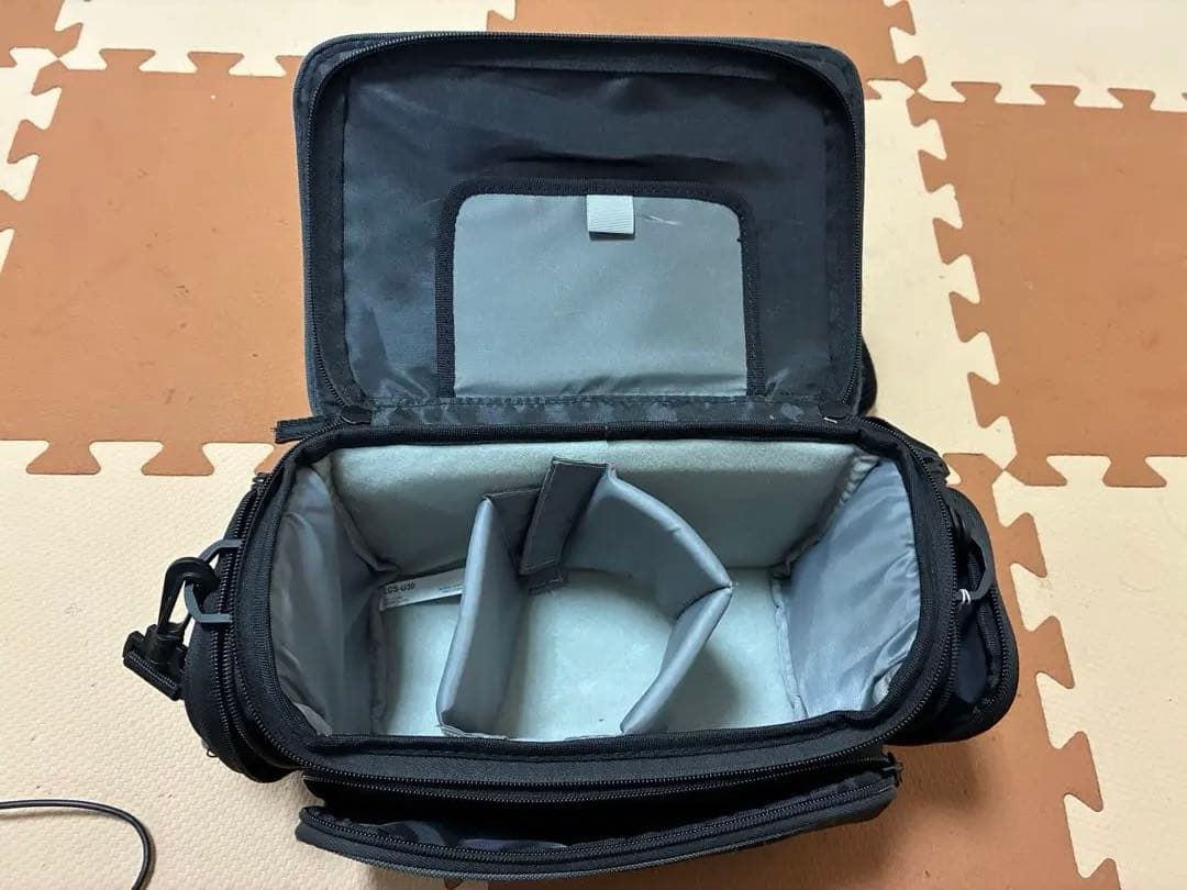 M*T様 SONY HDR-CX680 ビデオカメラ 本体（バッグ、予備バッテリ